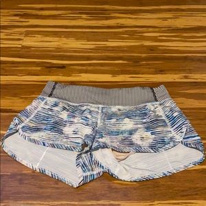 Lululemon Speed Shorts - Blurry Belle